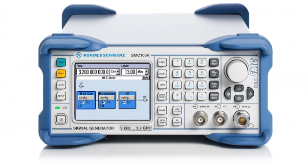 R&S SMC100A Signal Generator 1